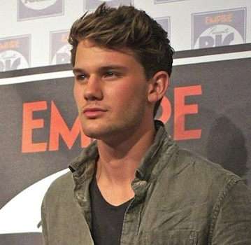 Jeremy Irvine