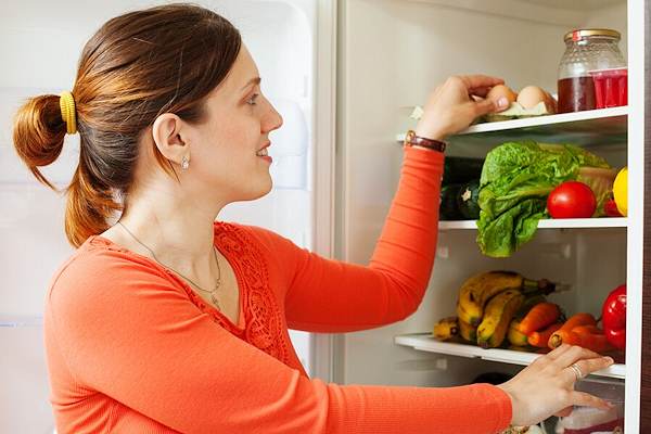 In molti casi, il cibo resta sicuro da mangiare anche dopo la data indicata