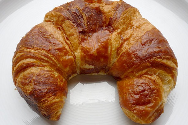 Il croissant  un prodotto dolciario nato in Austria con il nome Kipferl