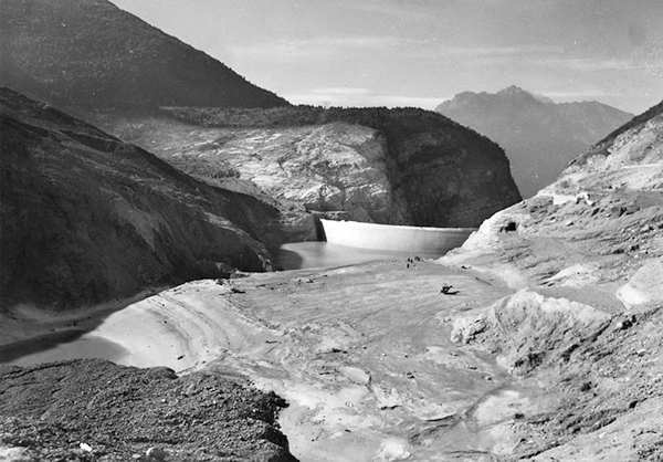 La tragedia del Vajont fu uno dei pi gravi disastri nella storia italiana, scopriamone origini, cause e insegnamenti