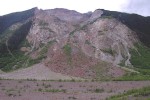 Senza la vegetazione che sorregge il terreno aumenta il rischio di frane